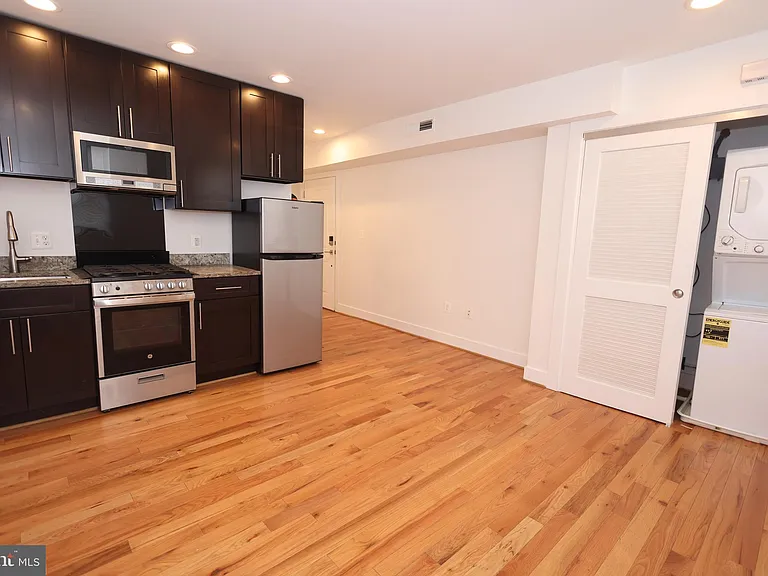4255 Eads St NE #3 — Photo 2