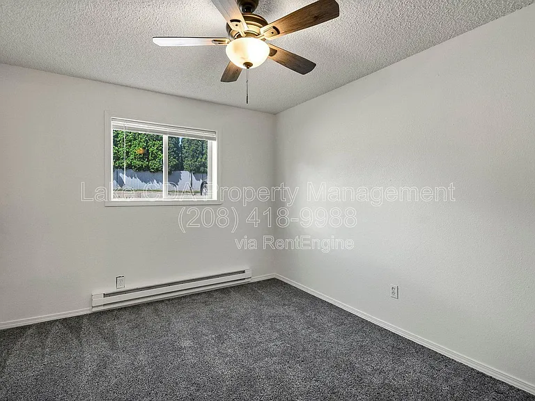 205 E Boise Ave #B — Photo 13