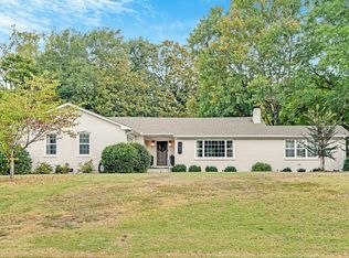 1104 Lakemont Dr, Dalton, GA 30720