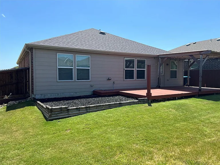 6024 Misty Breeze Dr — Photo 17