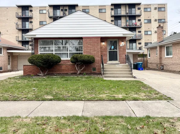 7741 Taylor St, Forest Park, IL 60130