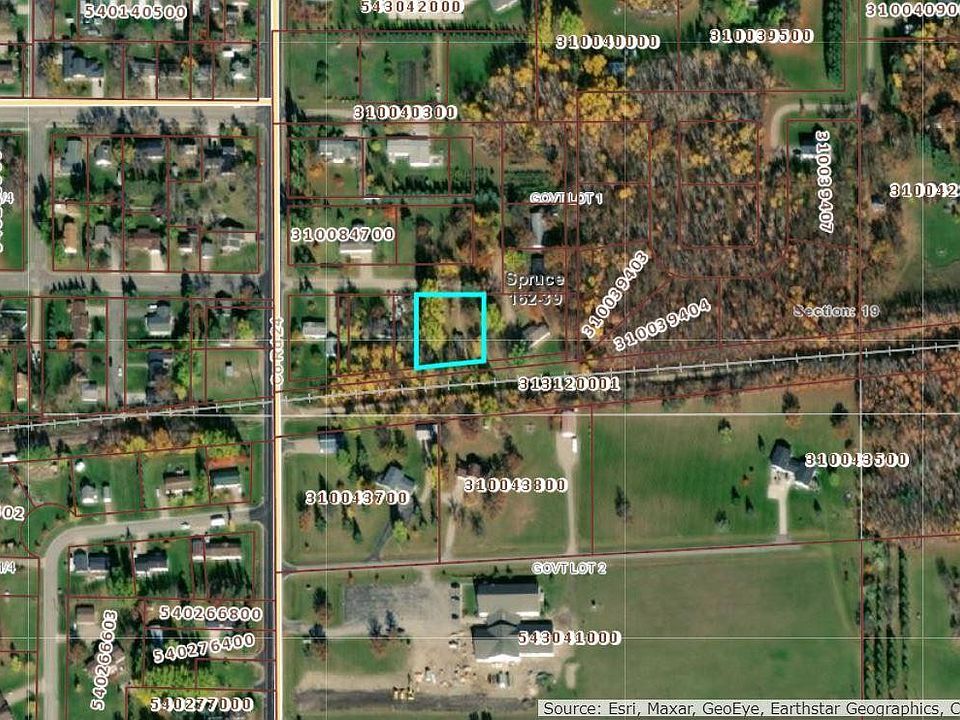 2nd image of 1110 2nd St SE