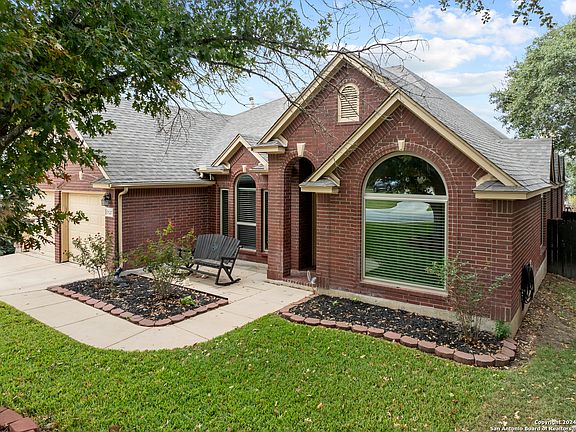 3rd image of 19527 CLAY OAK