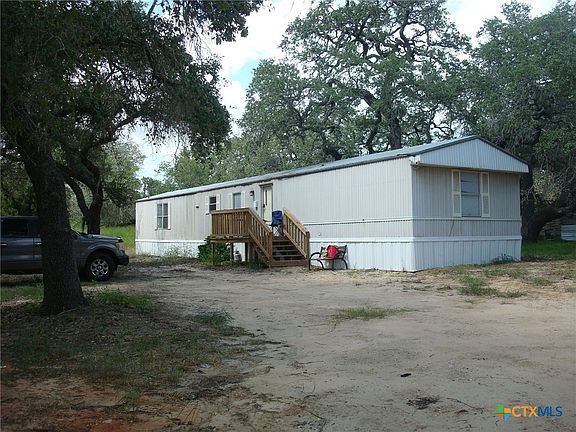 2nd image of 118 Country Oaks Dr