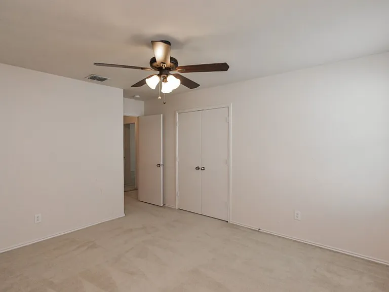 1105 Wyatt Earp Dr — Photo 16