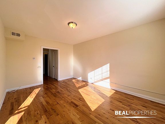 4th image of 347 Park Ave #2