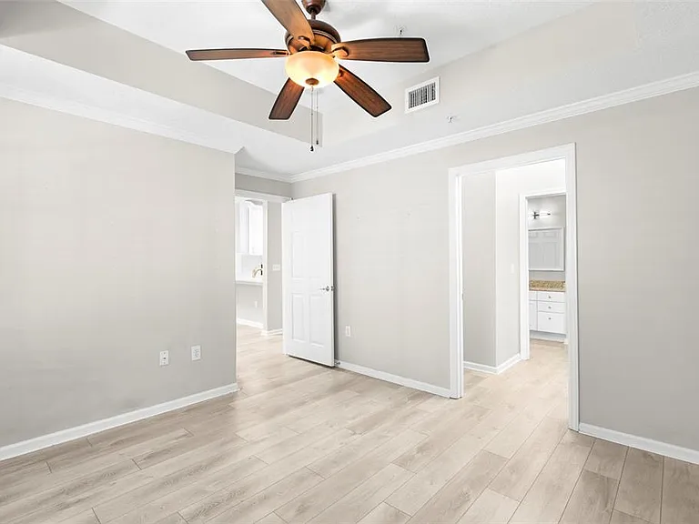 800 S Dakota Ave #214 — Photo 16