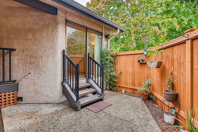 1st image of 19323 15th Ave NW Unit 1