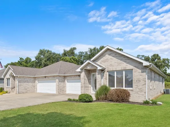 406 9th Cir SE, Demotte, IN 46310