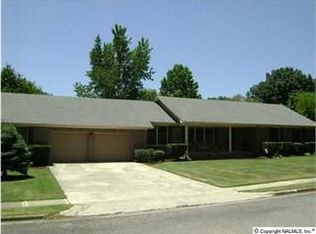 9400 Ojay Dr SE, Huntsville, AL 35803