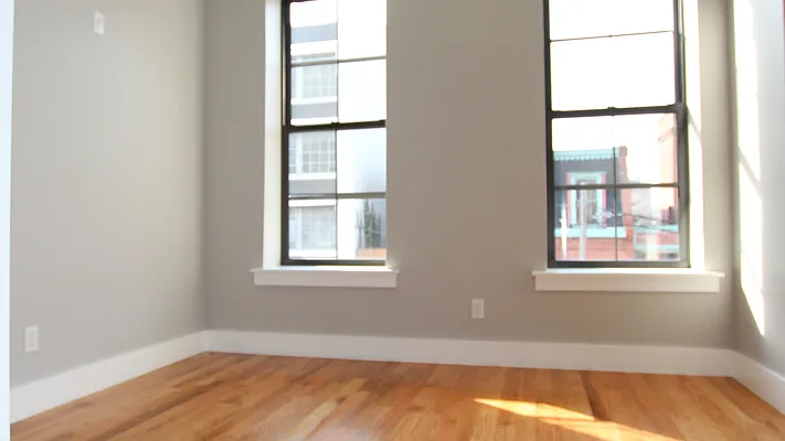 Rented by Nooklyn NYC LLC | media 12