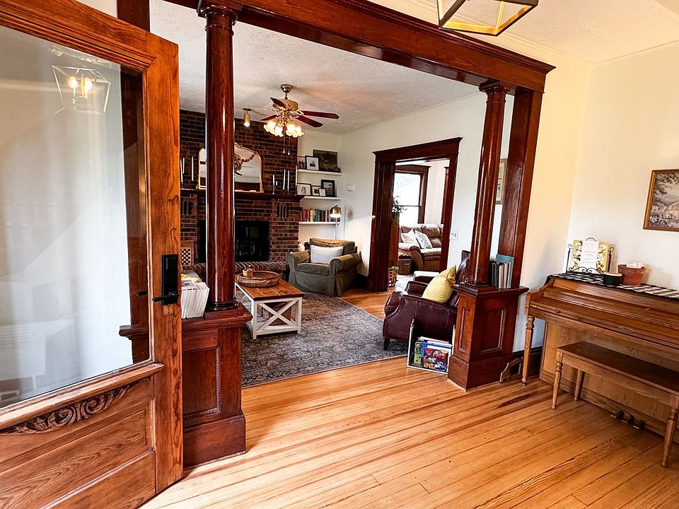 Kitty　Ｃ-26.27 5076 S Fairchilds Rd, Lindsborg, KS 67456 | Zillow