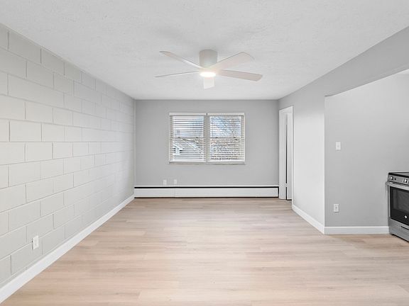 4th image of 2837 Minto Ave APT 9