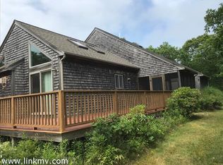 25 Swan Ln, Edgartown, MA 02539