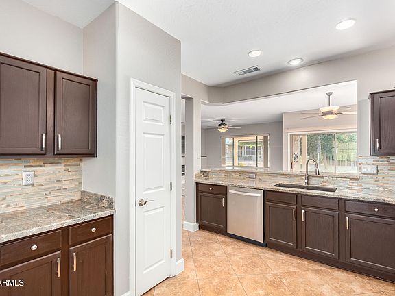 3rd image of 20524 N SOJOURNER Drive