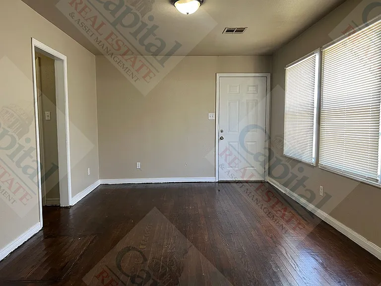 545 Babb Dr — Photo 5