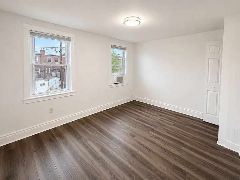 357 Folcroft St #A — Photo 6
