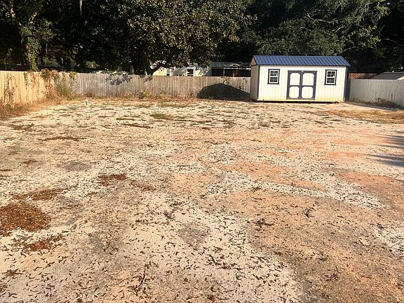 3rd image of 13808 State Highway 20