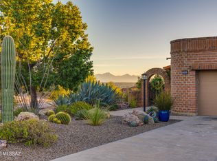 6800 E Pico Del Monte, Tucson, AZ 85750