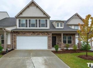 520 Excalibur Dr, Durham, NC 27703