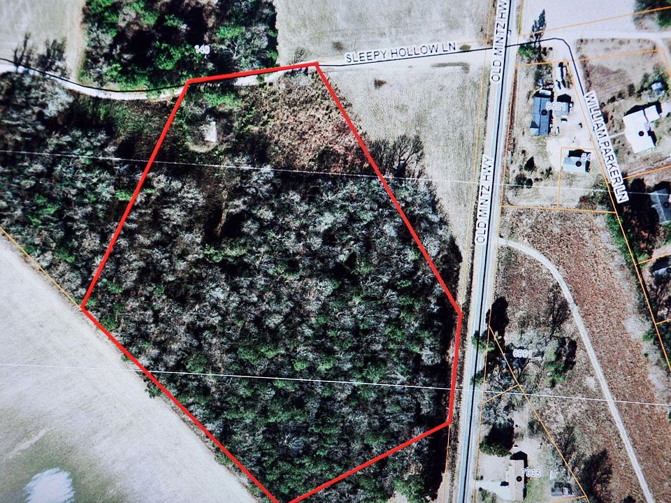 1st image of 137 Sleepy Hollow Ln