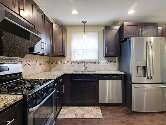 5th image of 1132 Lorien Ct