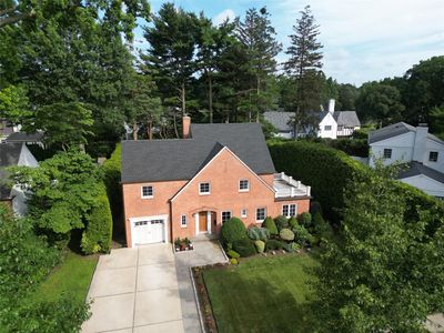 4 Huntington Road, Garden City, NY, 11530