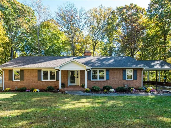 3409 Mill Run Ln, Pfafftown, NC 27040