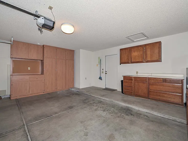 14227 W Yosemite Dr — Photo 46