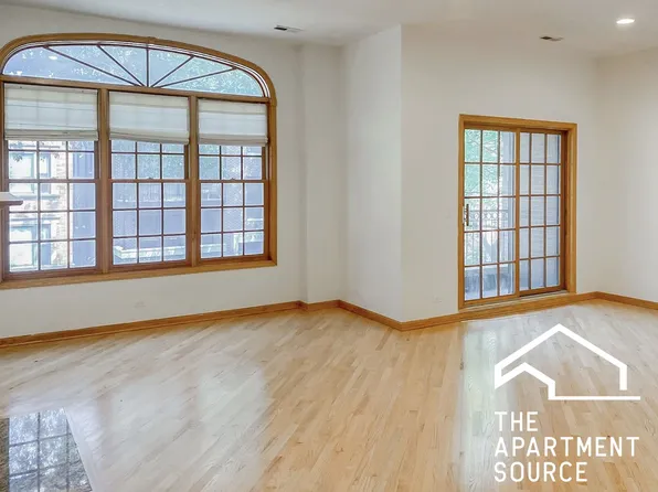 3340 N Sheffield Ave APT 3, Chicago, IL 60657