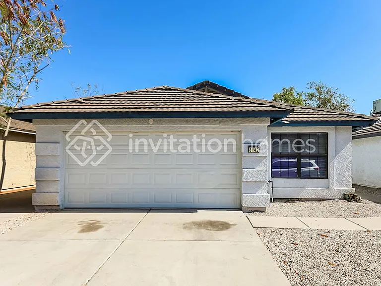 8142 W Mescal St — Photo 1