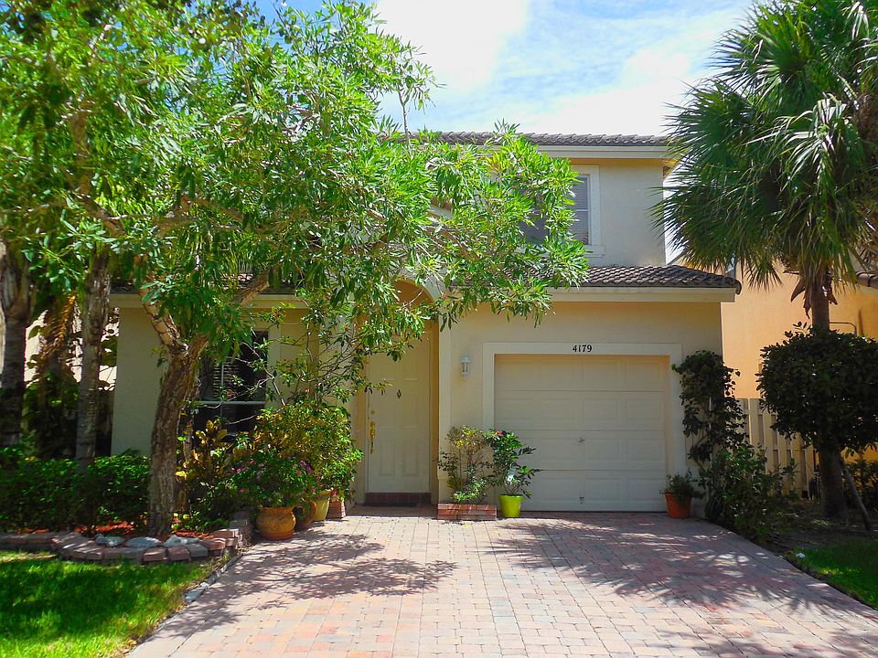 1st image of 4179 Meade Way