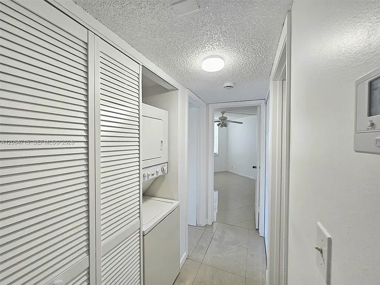 210 Lake Pointe Dr #209 — Photo 7
