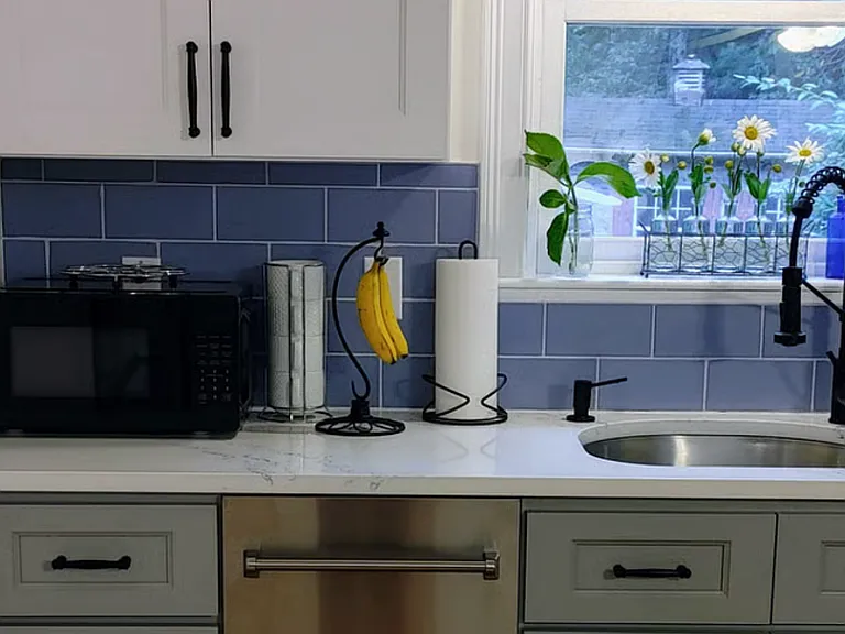 20 Hirsch Rd #20 — Photo 1