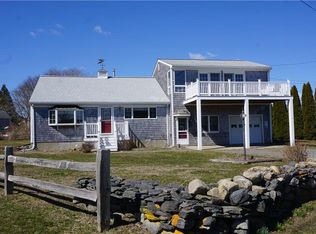 11 Old Barn Rd, Little Compton, RI 02837