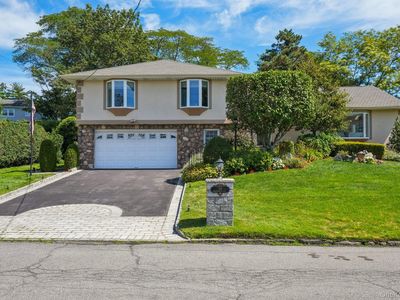 34 Kensington Oval, New Rochelle, NY, 10805