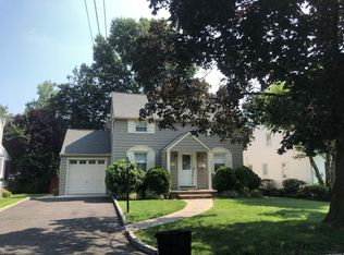 305 Halsey Ave, Union, NJ 07083