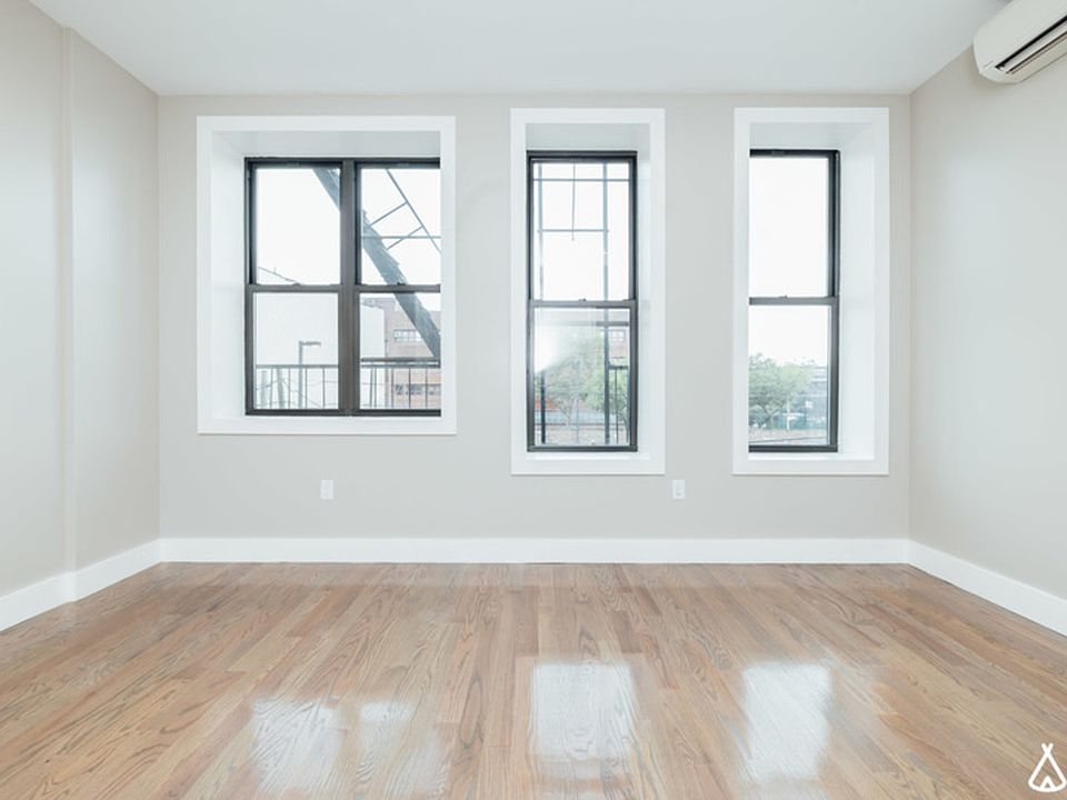 1st image of 195 Menahan St #2G