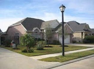 18011 Billabong Crescent Ct, Cypress, TX 77429