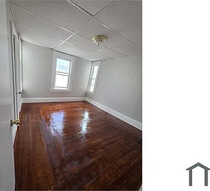 5 Bloomfield St — Photo 4