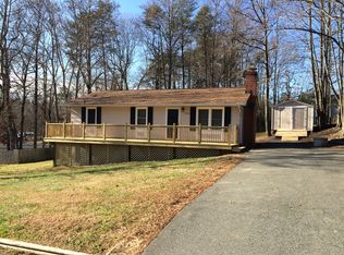 10920 Deerfield Dr, Fredericksburg, VA 22407