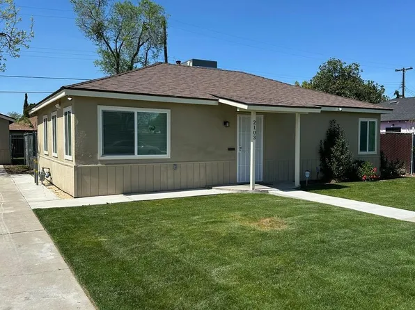 2103 Mayfair Dr E, Fresno, CA 93703