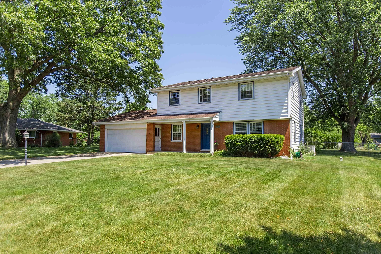 53080 Oakton Dr photo 1