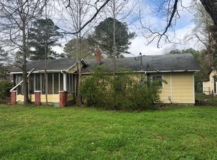 800 Wilkes St, Cheraw, SC 29520