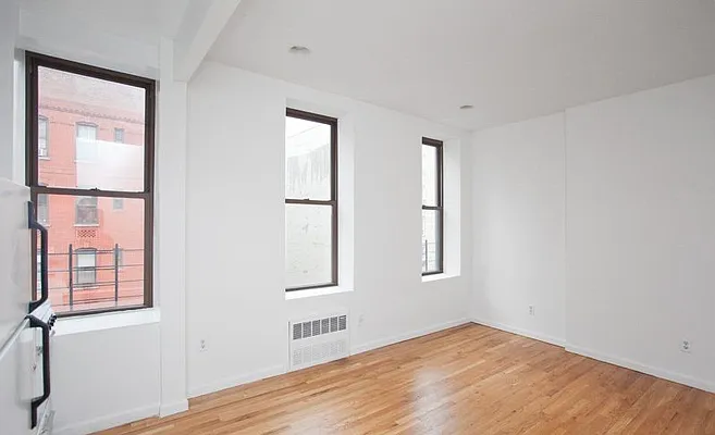 Rented by Copperwood Real Estate | media 21