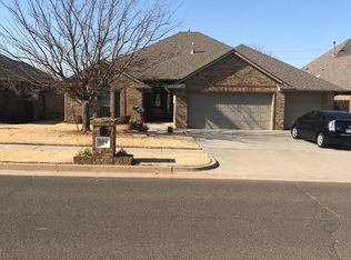 509 Kelsi Dr, Moore, OK 73160