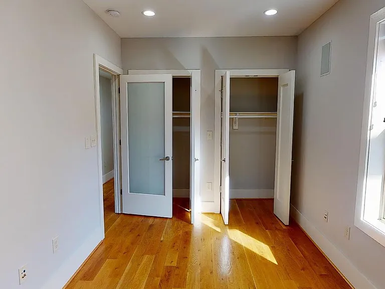 1159 Oates St NE #C — Photo 14