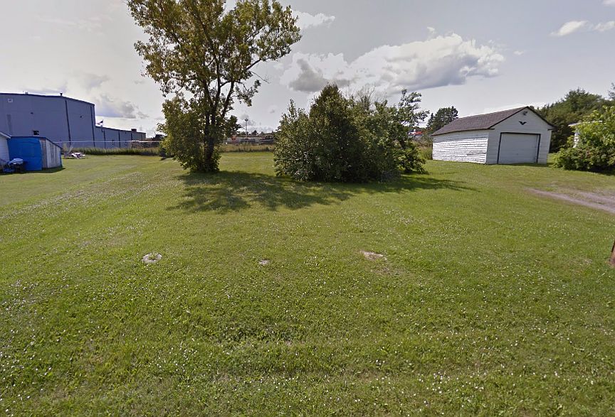 2nd image of 20 Hillcrest Ave