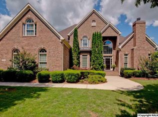 3105 Greystone Dr SE, Owens Cross Roads, AL 35763