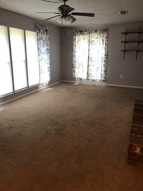 1st image of 155 Homewood Dr